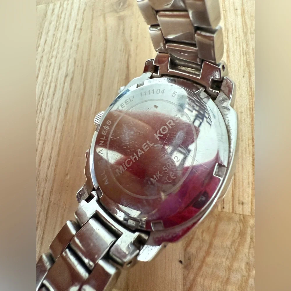 Michael Kors ladies stainless steel chronograph watch NEW BATTERY